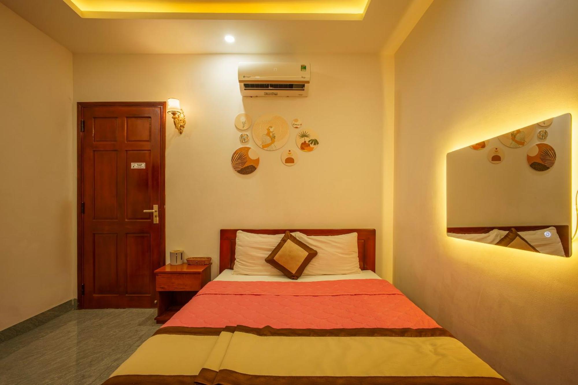 Phu Xuan Hotel كوي نون المظهر الخارجي الصورة