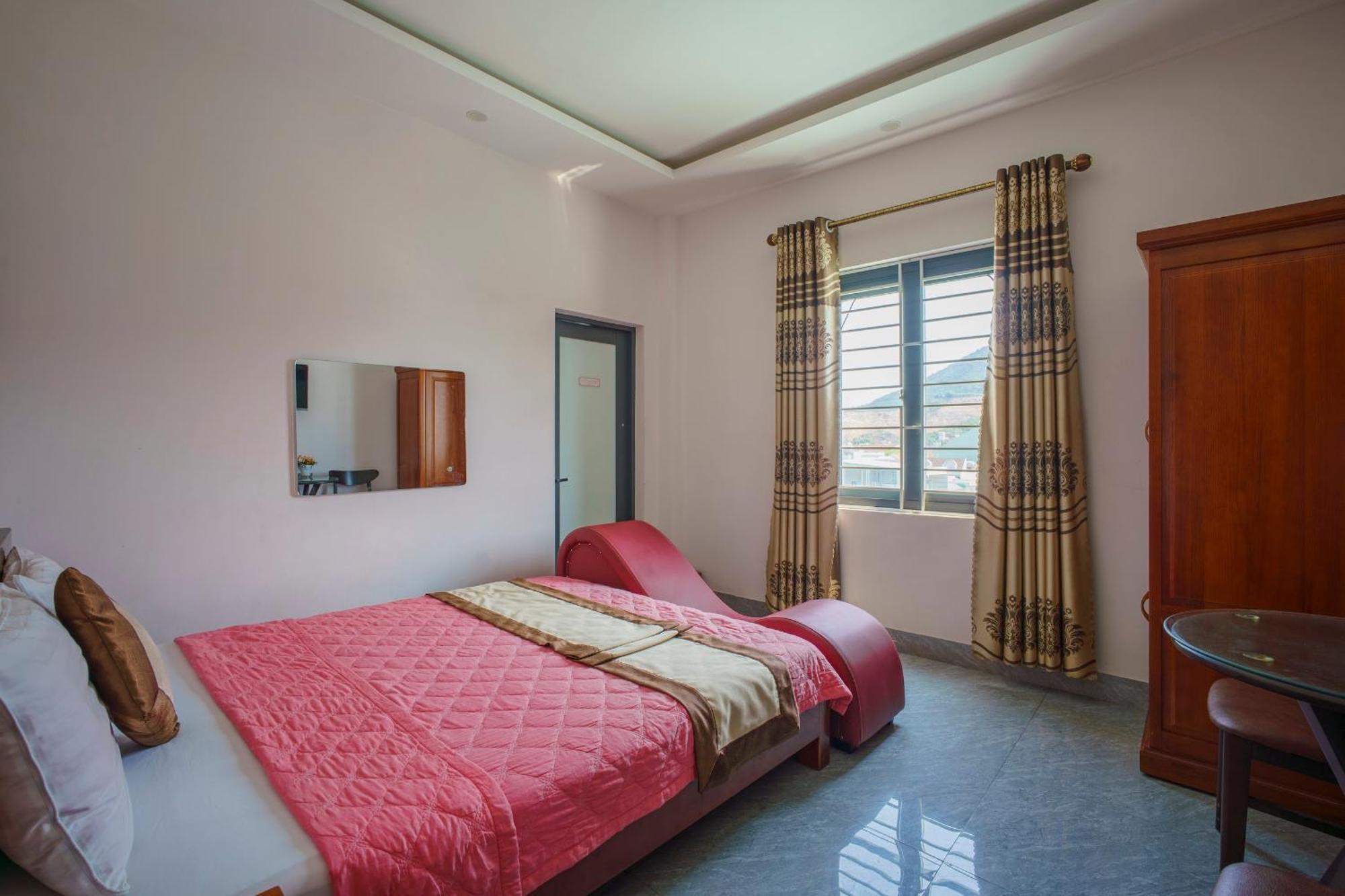 Phu Xuan Hotel كوي نون المظهر الخارجي الصورة