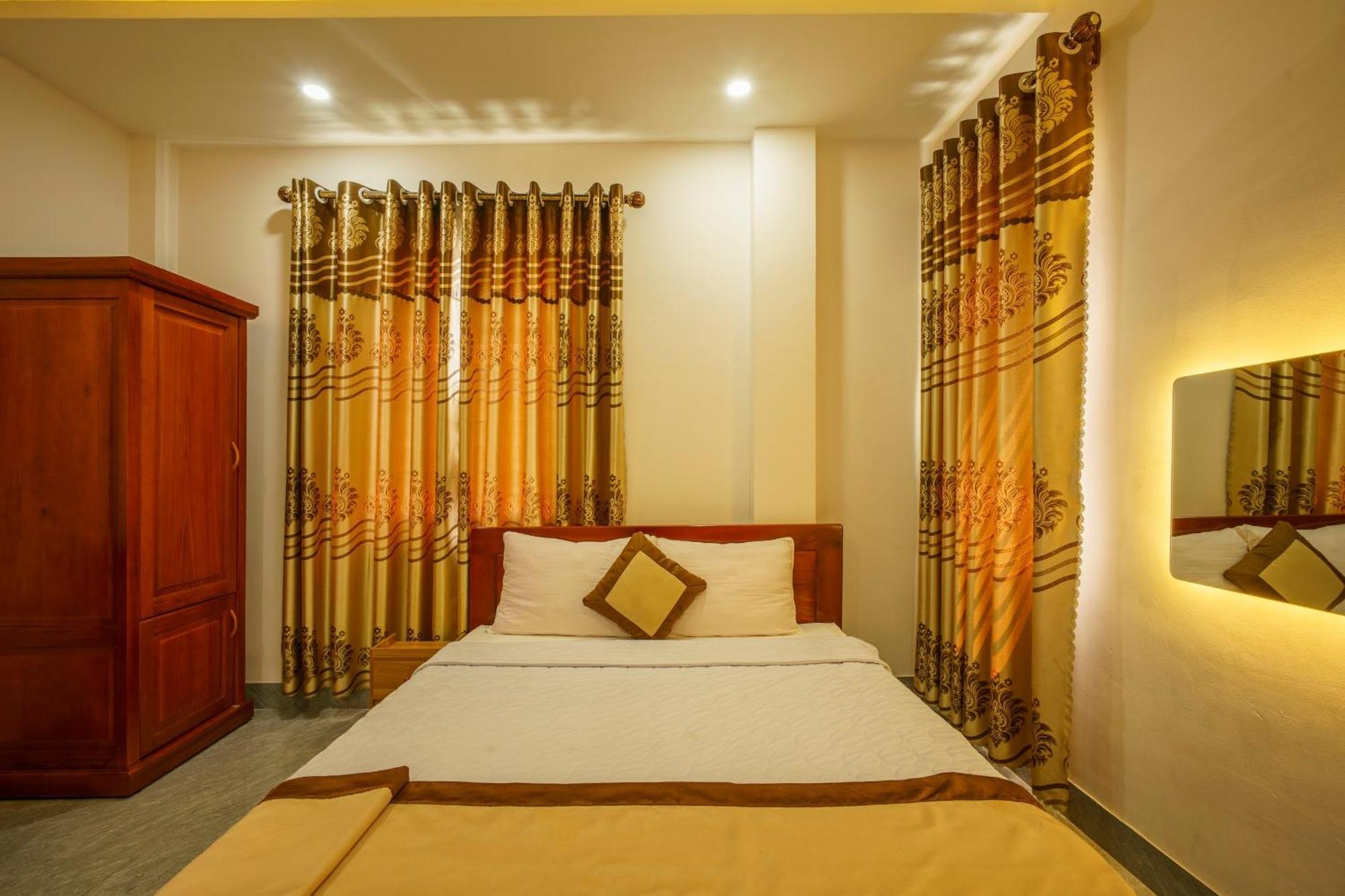 Phu Xuan Hotel كوي نون المظهر الخارجي الصورة